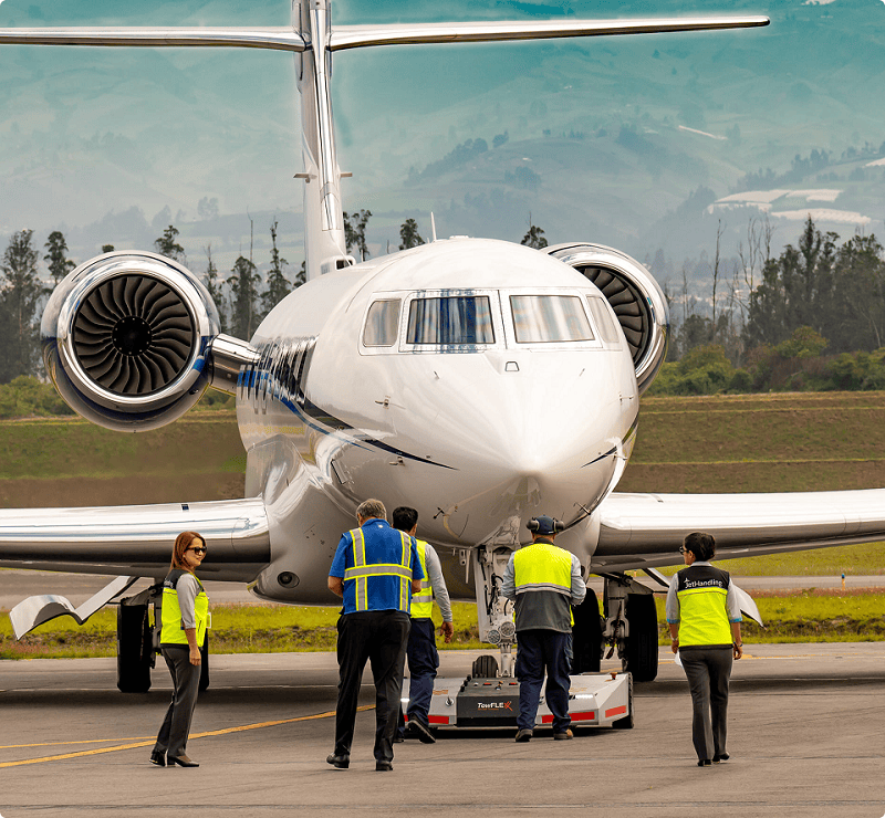Ramp support and airport coordination for business aviation in Ecuador